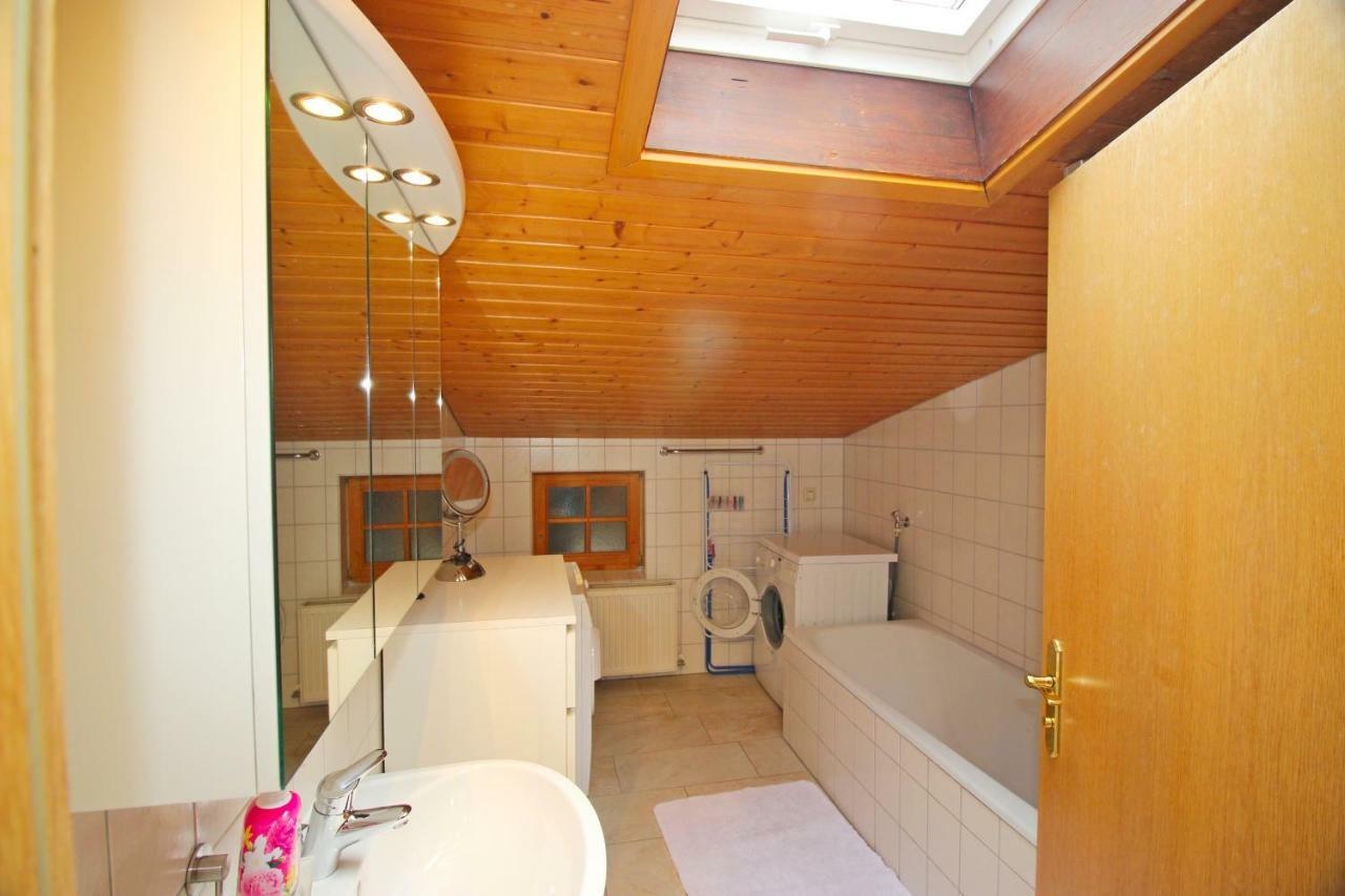 Ferienhaus Gestuet Pfaffenlehen Бишофсвизен Екстериор снимка
